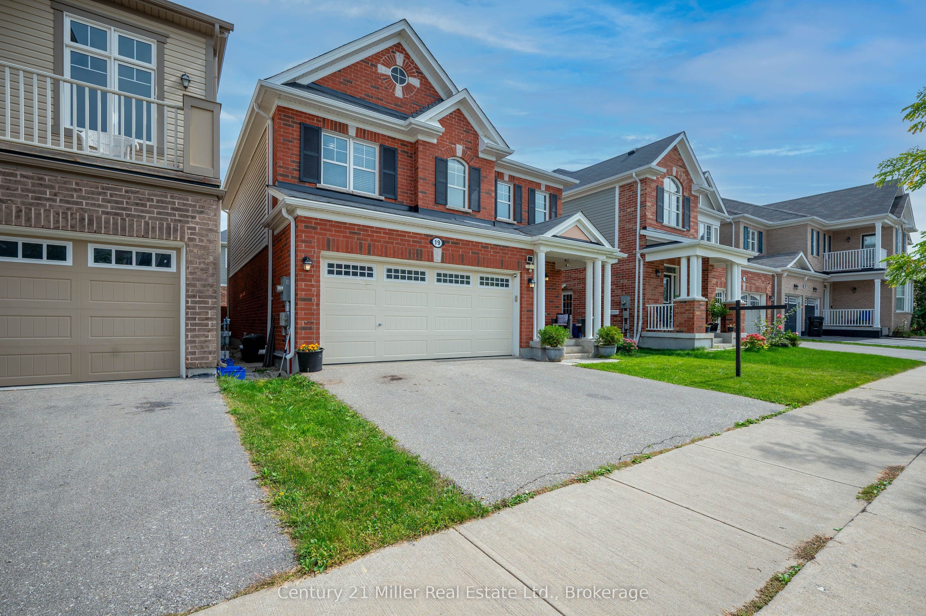 19 Glenvista Drive, Kitchener, ON N2R 0E7