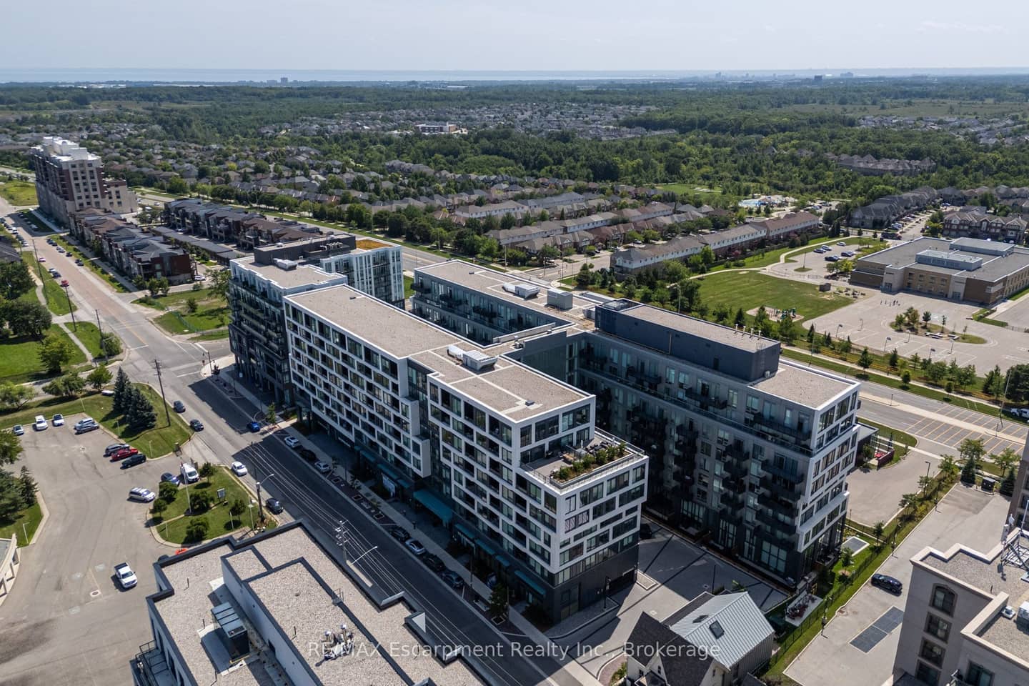 2450 Old Bronte Road 707, Oakville, ON L6M 4J2
