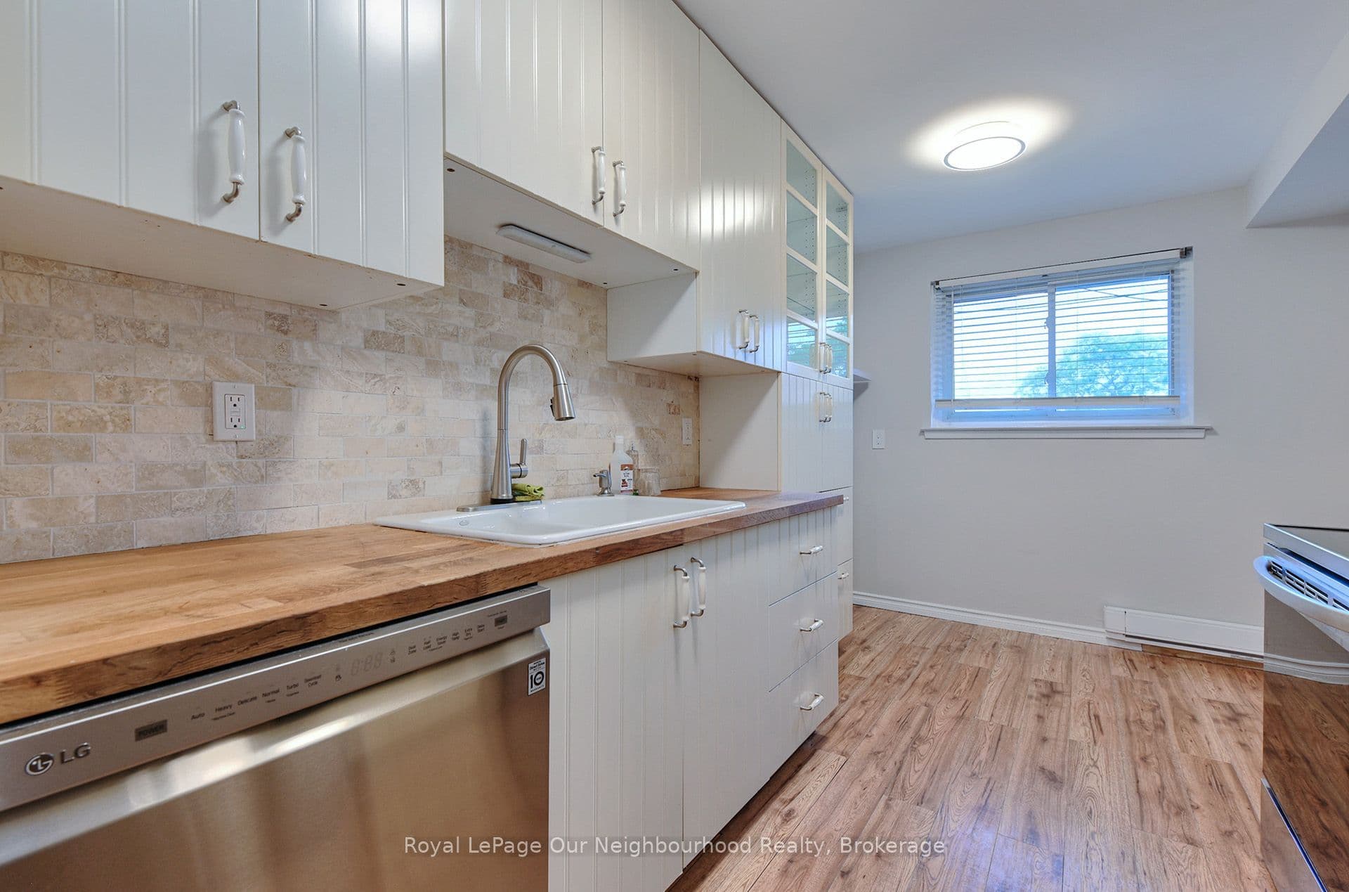 120 Nonquon Road 34, Oshawa, ON L1G 7E6
