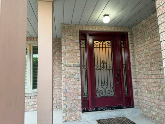 24 Arborview Crescent Upper, Toronto, ON M9W 7B3