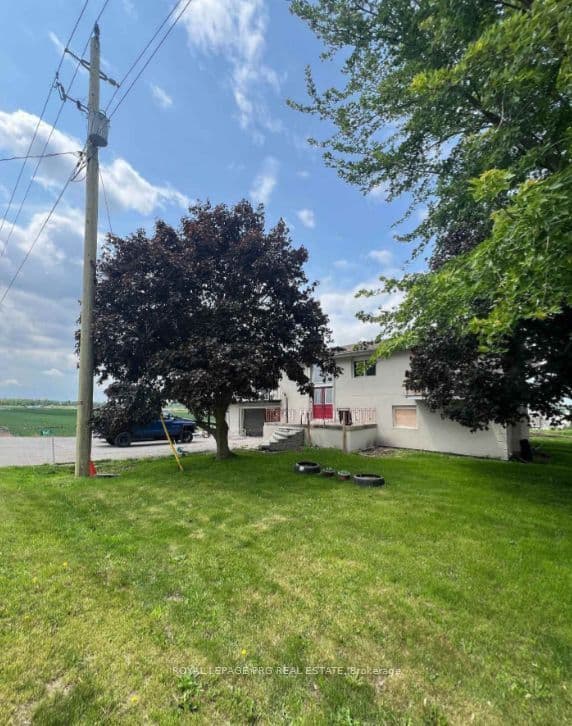 1160 River Rd Road, Bradford West Gwillimbury, ON L3Z 4A3
