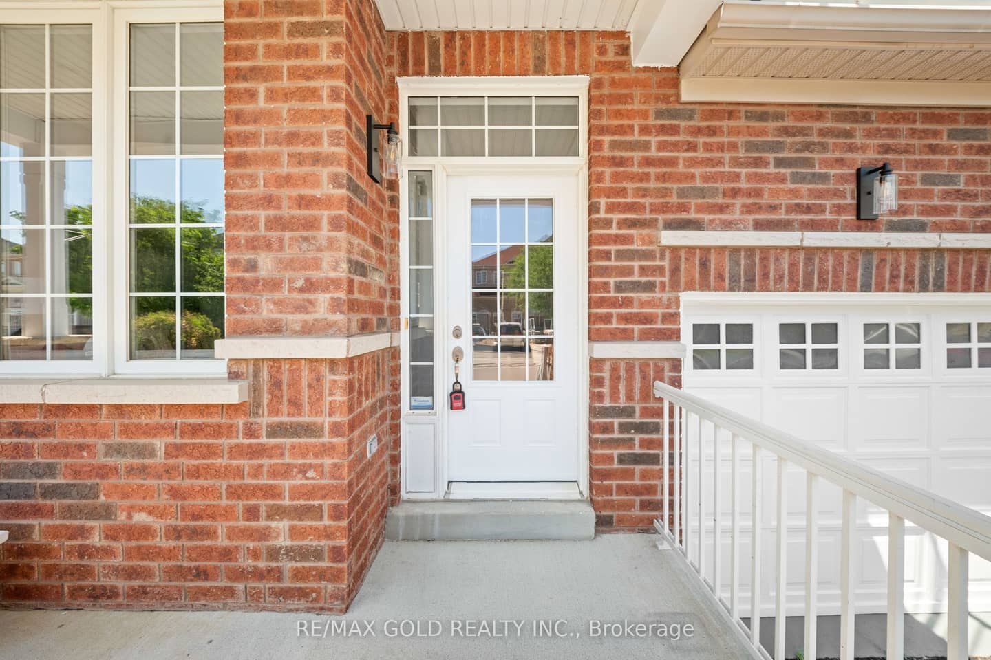 54 Blazing Star Drive, Brampton, ON L6R 3E7