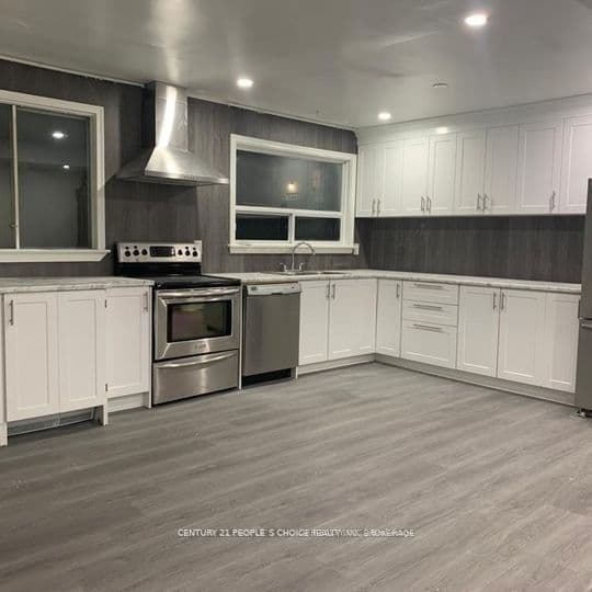 317 Albion Road, Toronto, ON M9W 3P2