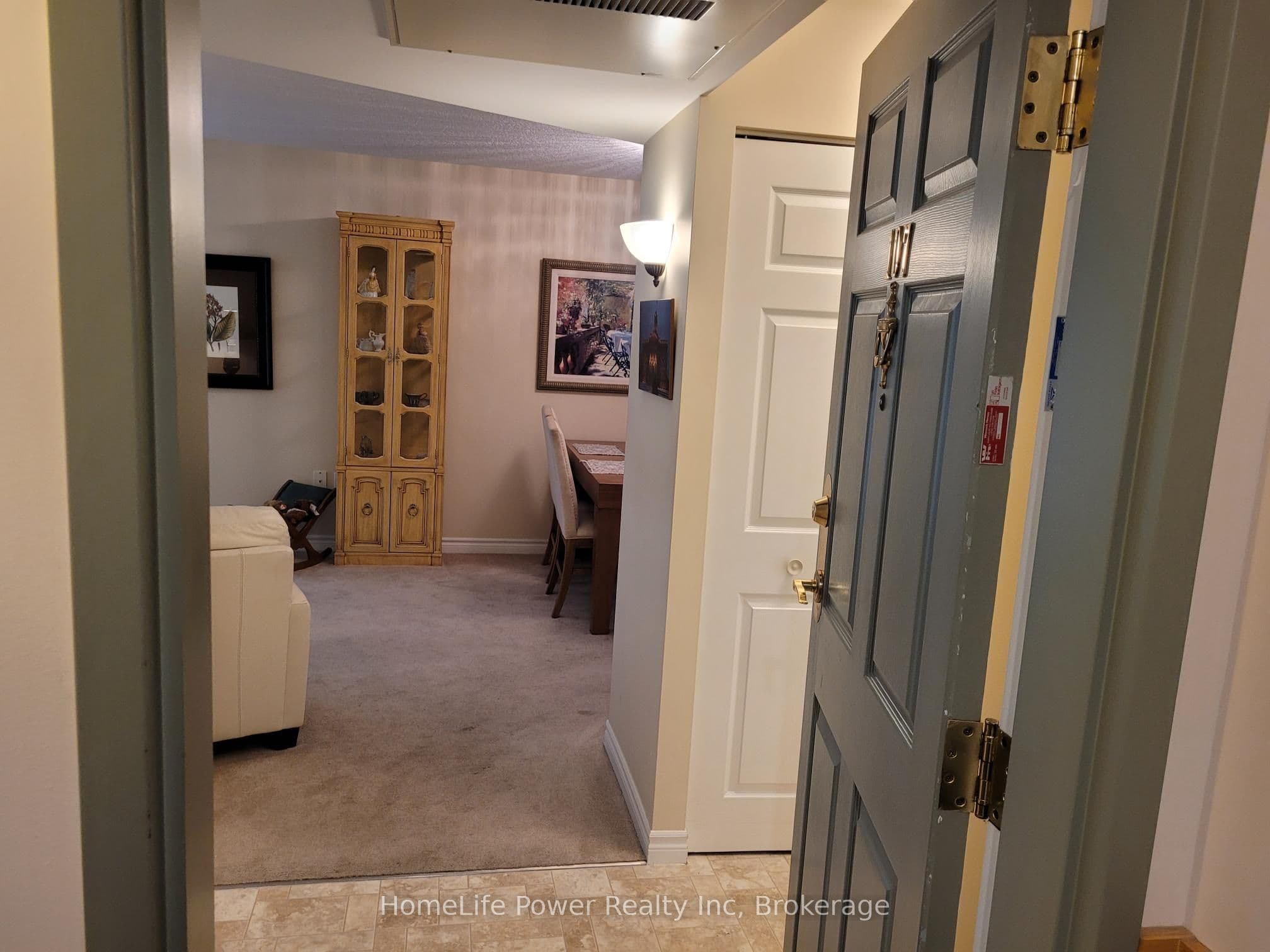 20 ST GEORGE Street 107, Kitchener, ON N2G 2S7