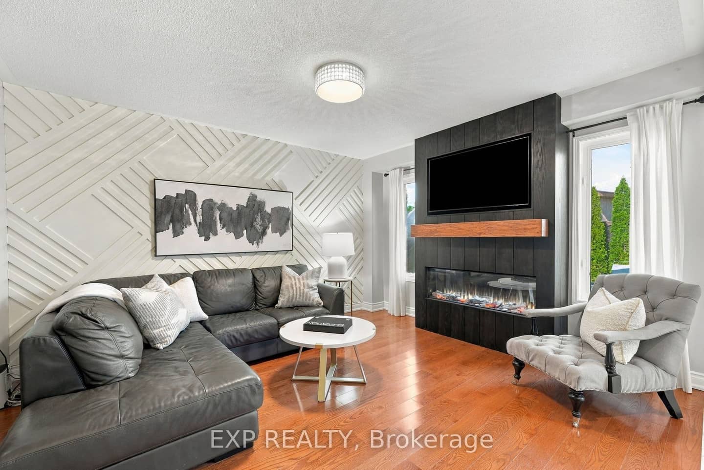 48 Thackery Drive, Ajax, ON L1T 0B4