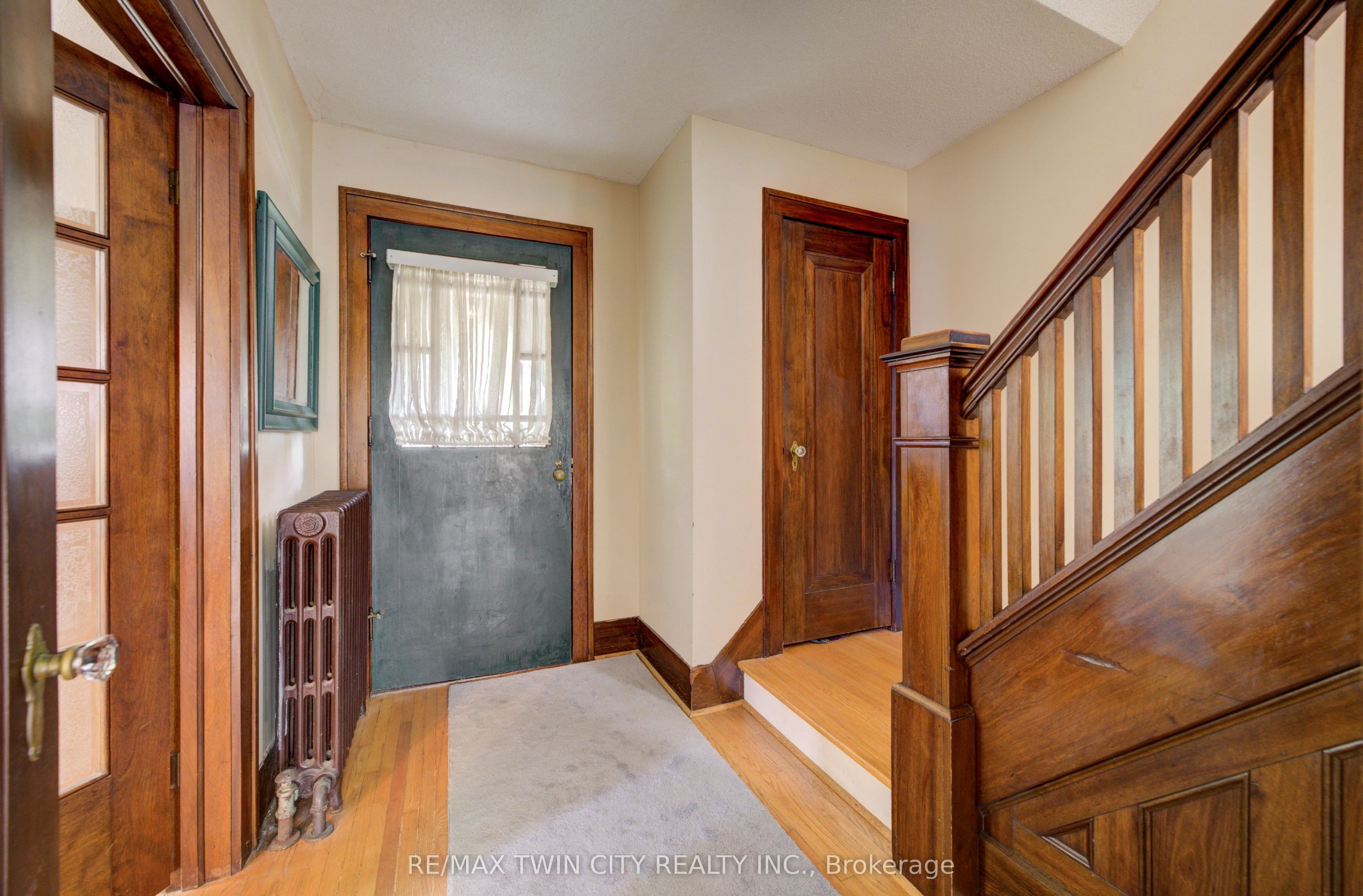 227 Lydia Street, Kitchener, ON N2H 1W4