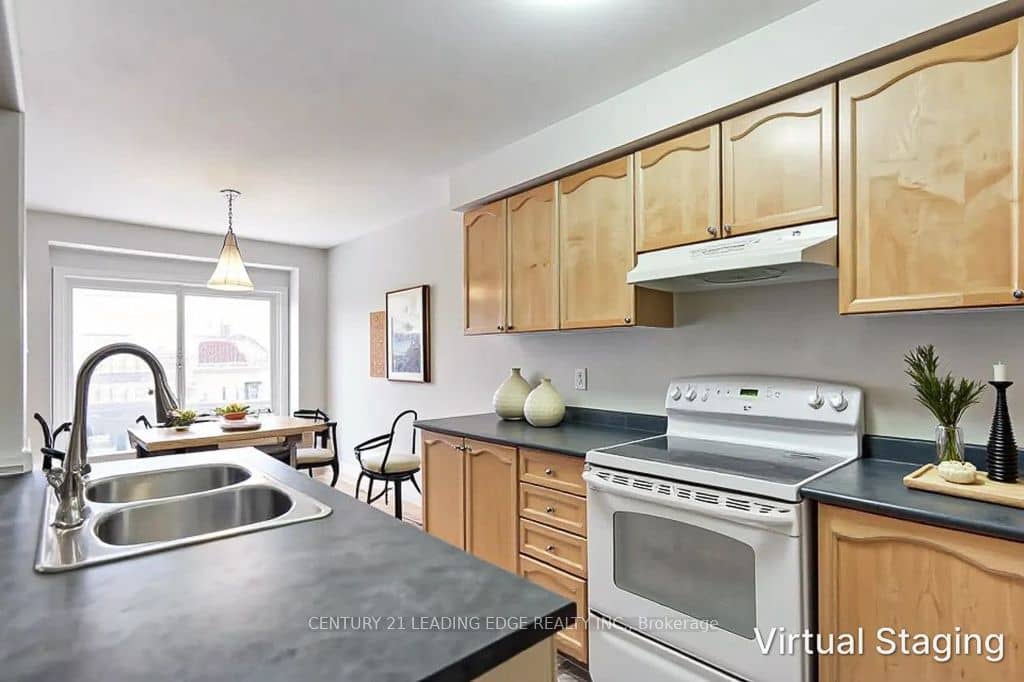 75 Trumpeter Street, Toronto, ON M1B 6H1
