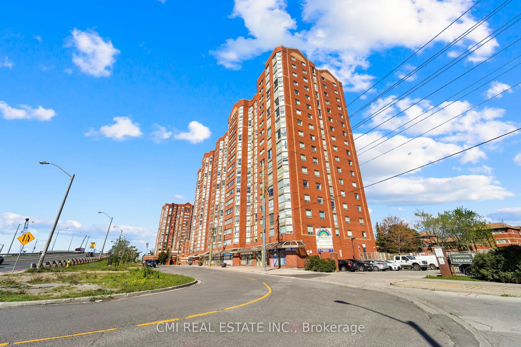 2466 Eglinton Avenue E 1510, Toronto, ON M1K 5J8