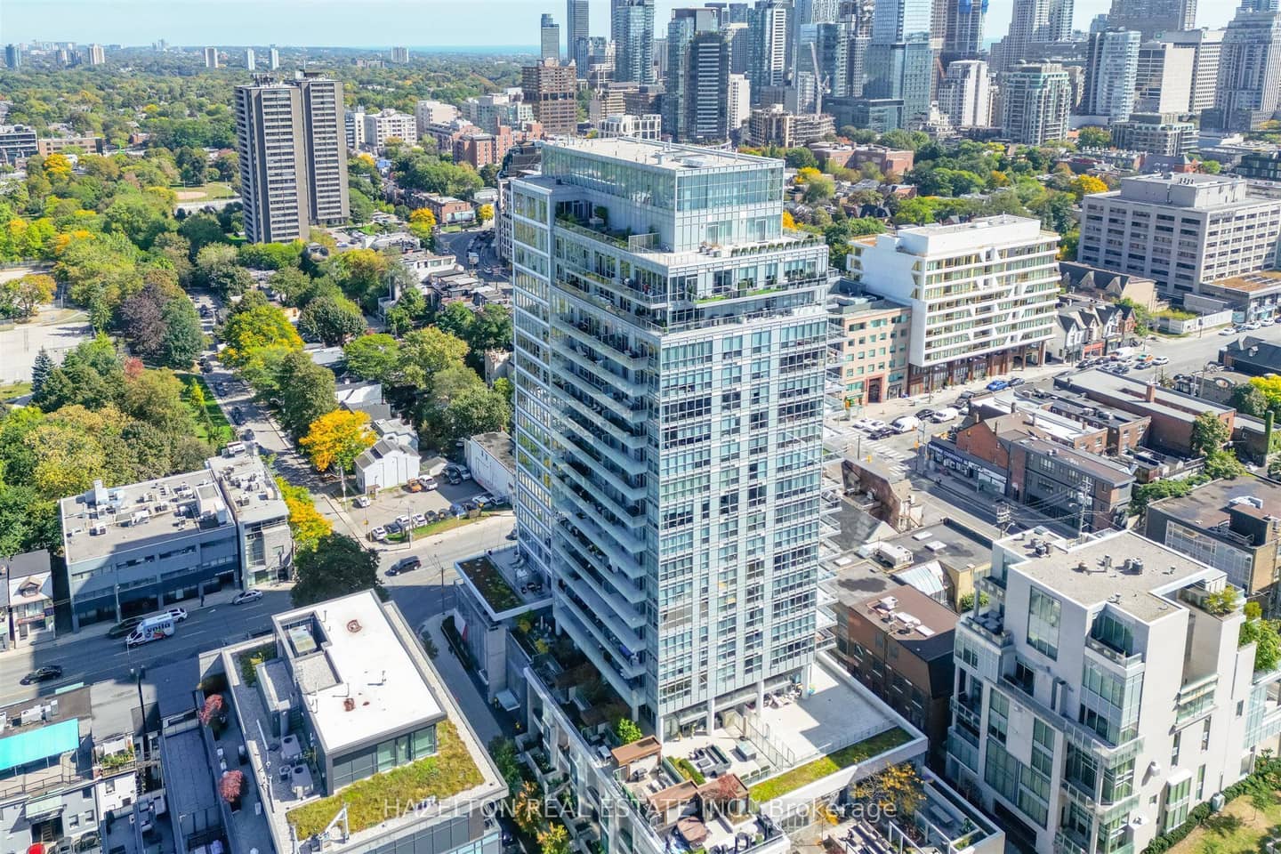 170 Avenue Road 206, Toronto, ON M5R 0A4