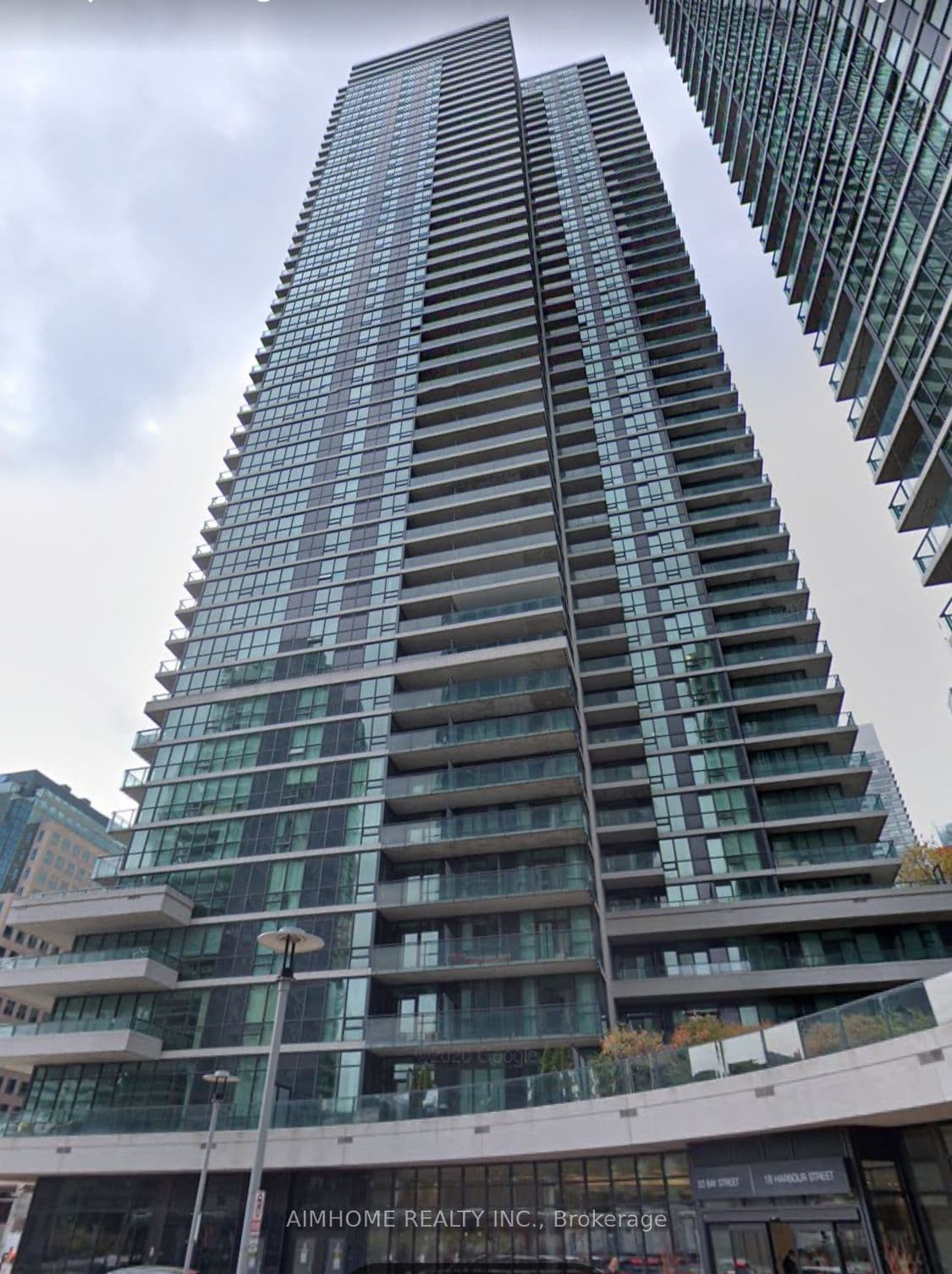 33 Bay Street 3210, Toronto, ON M5J 2Z3