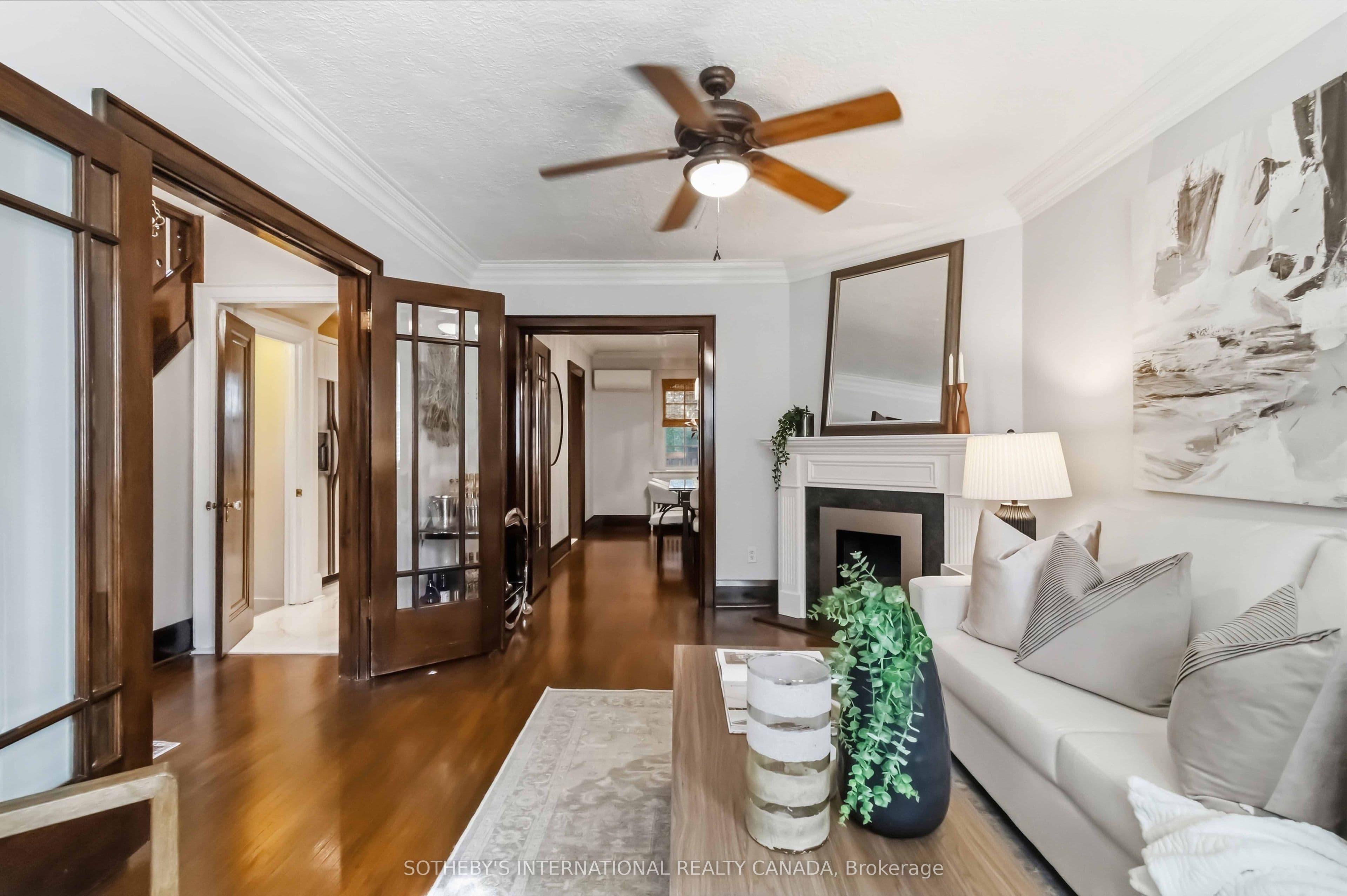 25 Cortland Avenue, Toronto, ON M4R 1T7