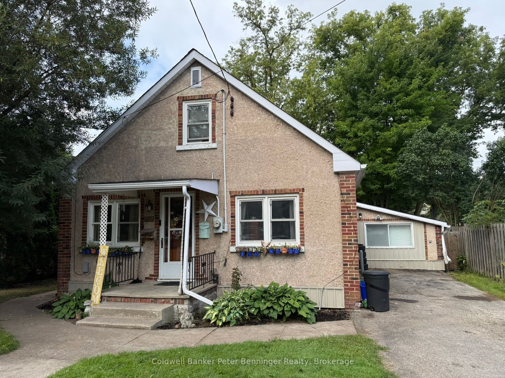 552 11th Avenue, Hanover, ON N4N 2S4