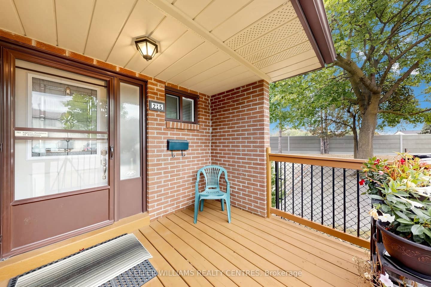 215 Baronwood Court 215, Brampton, ON L6V 3H9