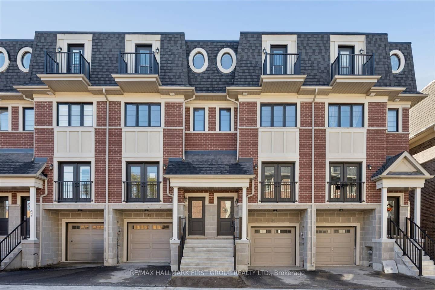 39 Marret Lane, Clarington, ON L1B 0X2