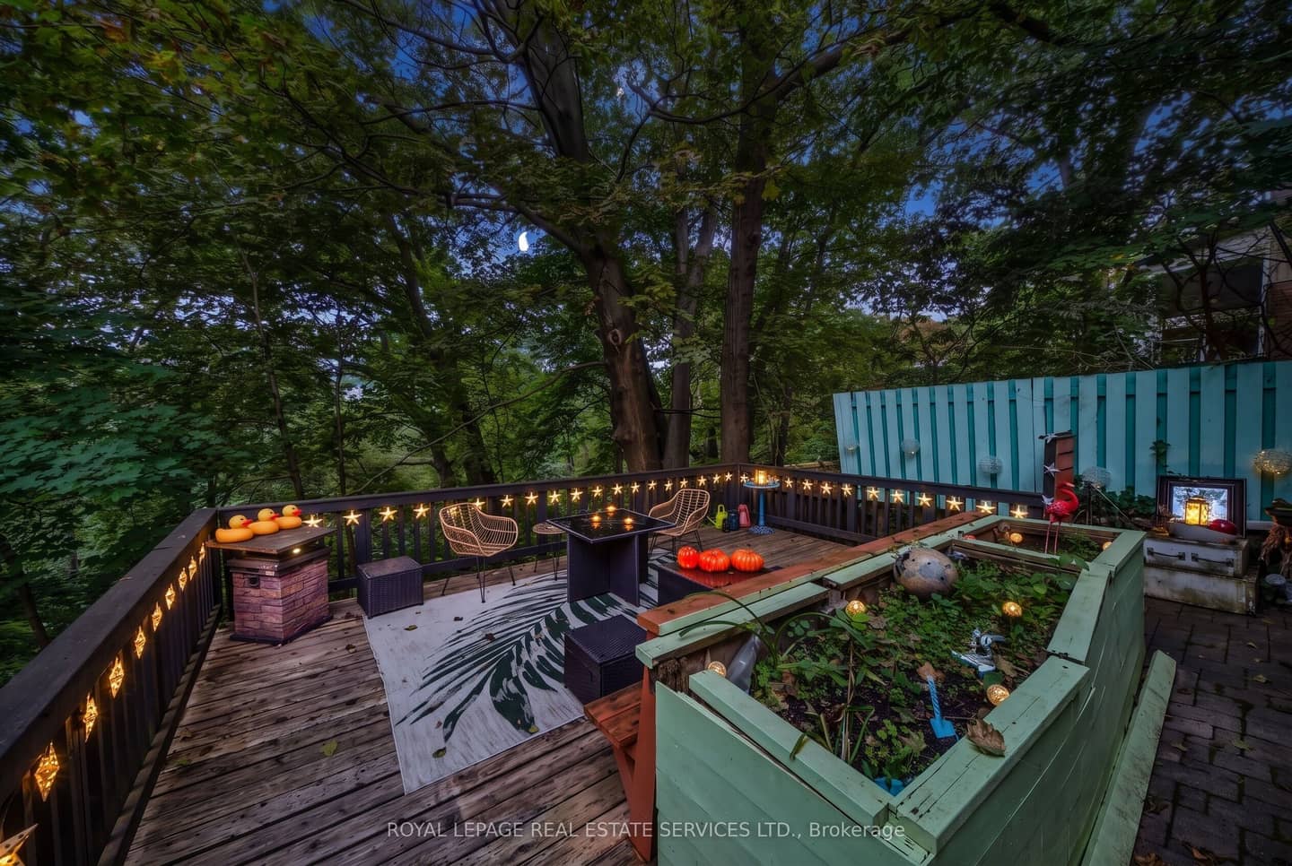 761 Kingston Road, Toronto, ON M4E 1R9