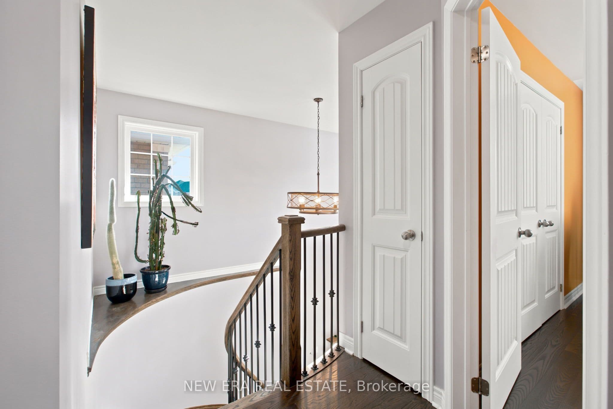 77 Jevons Drive, Ajax, ON L1Z 0T6