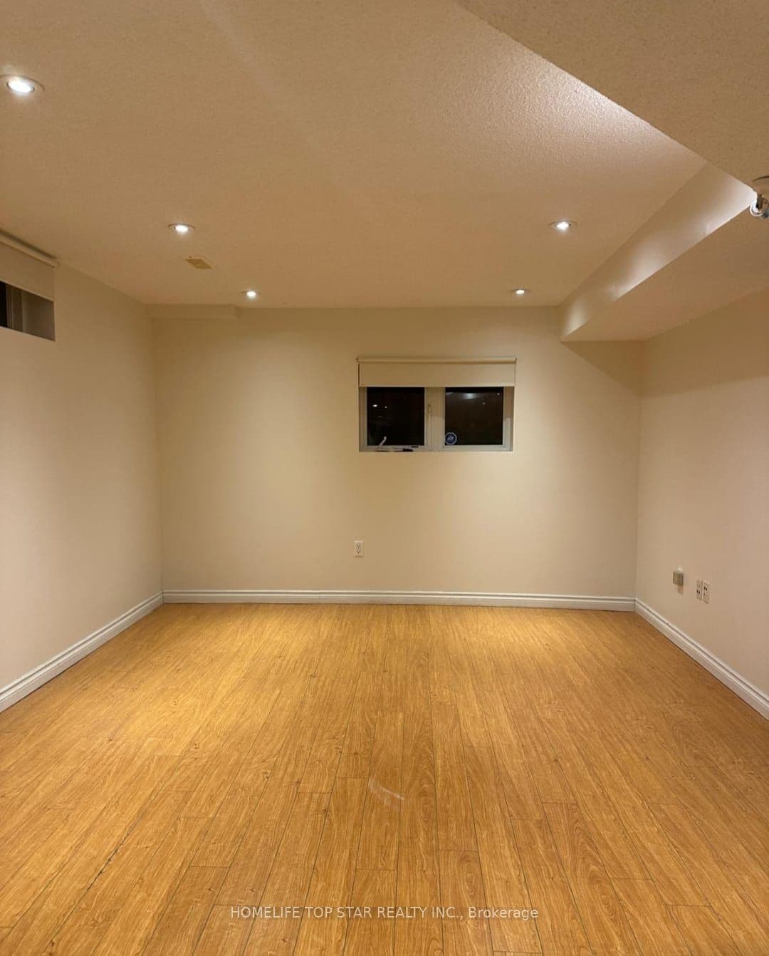 48 Dairy Drive, Toronto, ON M1L 0G2