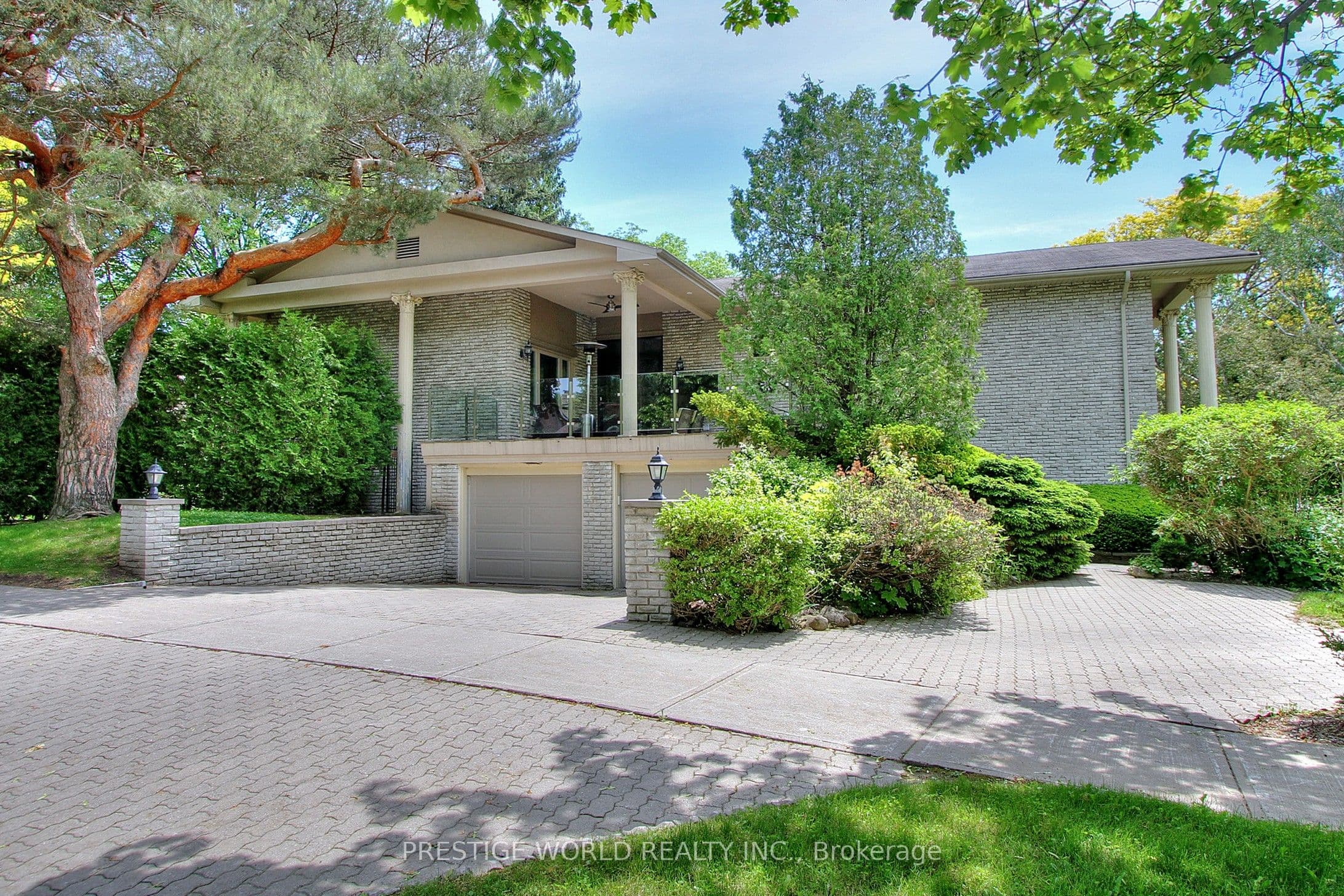 3 Nomad Crescent, Toronto, ON M3B 1S5