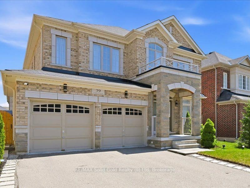 39 Avanti Crescent, Hamilton, ON L8B 1W7