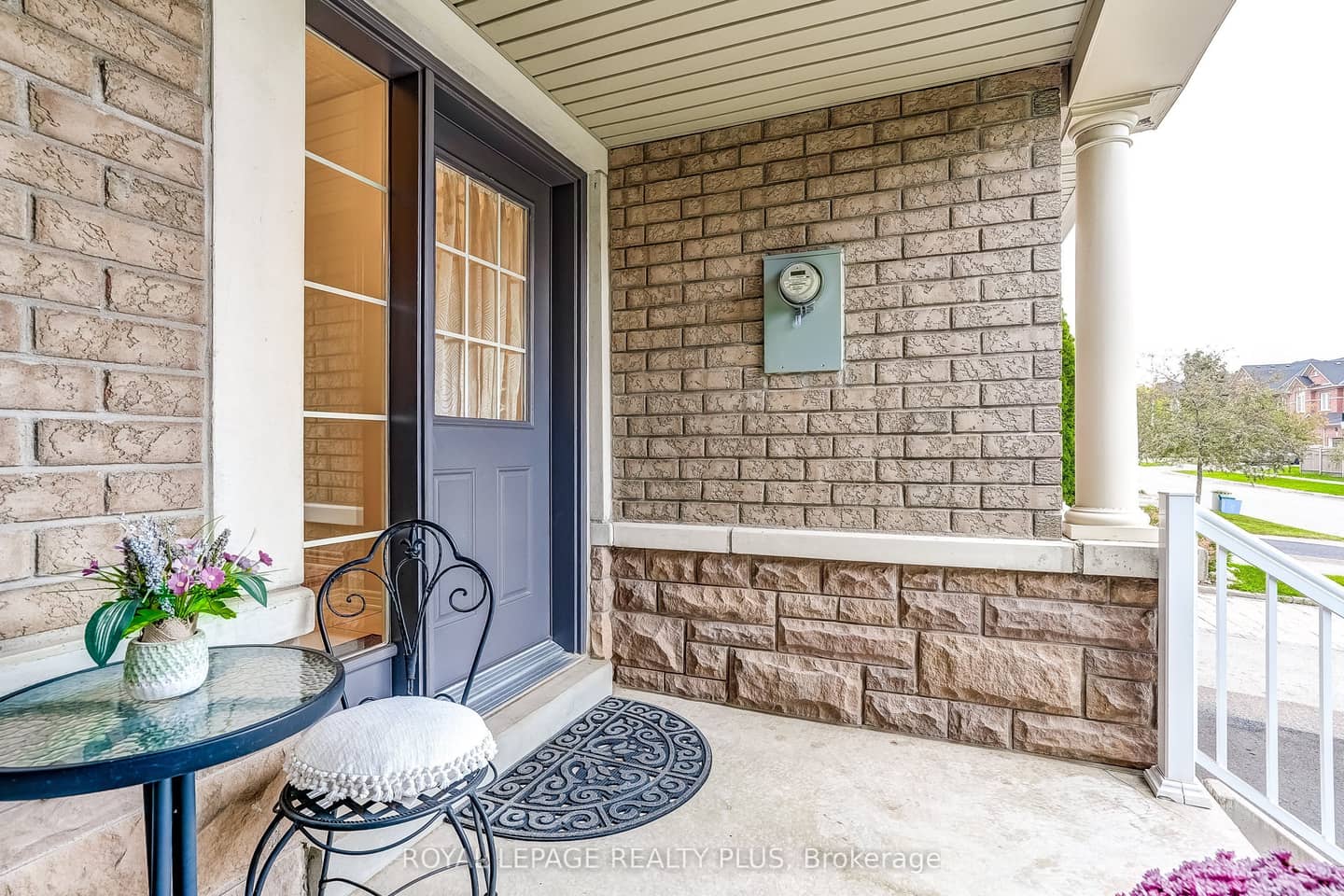 172 Lauderdale Drive, Vaughan, ON L6A 0S4