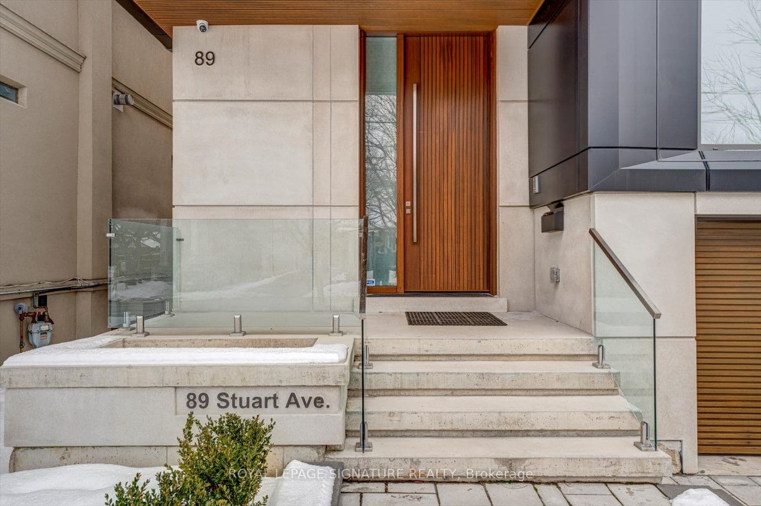 89 Stuart Avenue, Toronto, ON M2N 1B5
