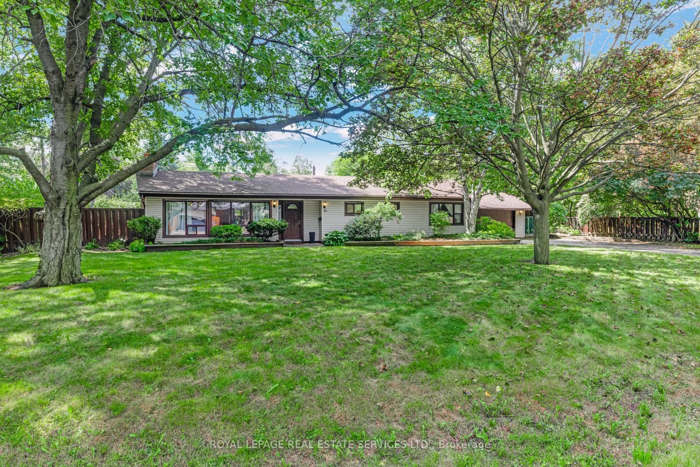 55 Germorda Drive, Oakville, ON L6H 1A9