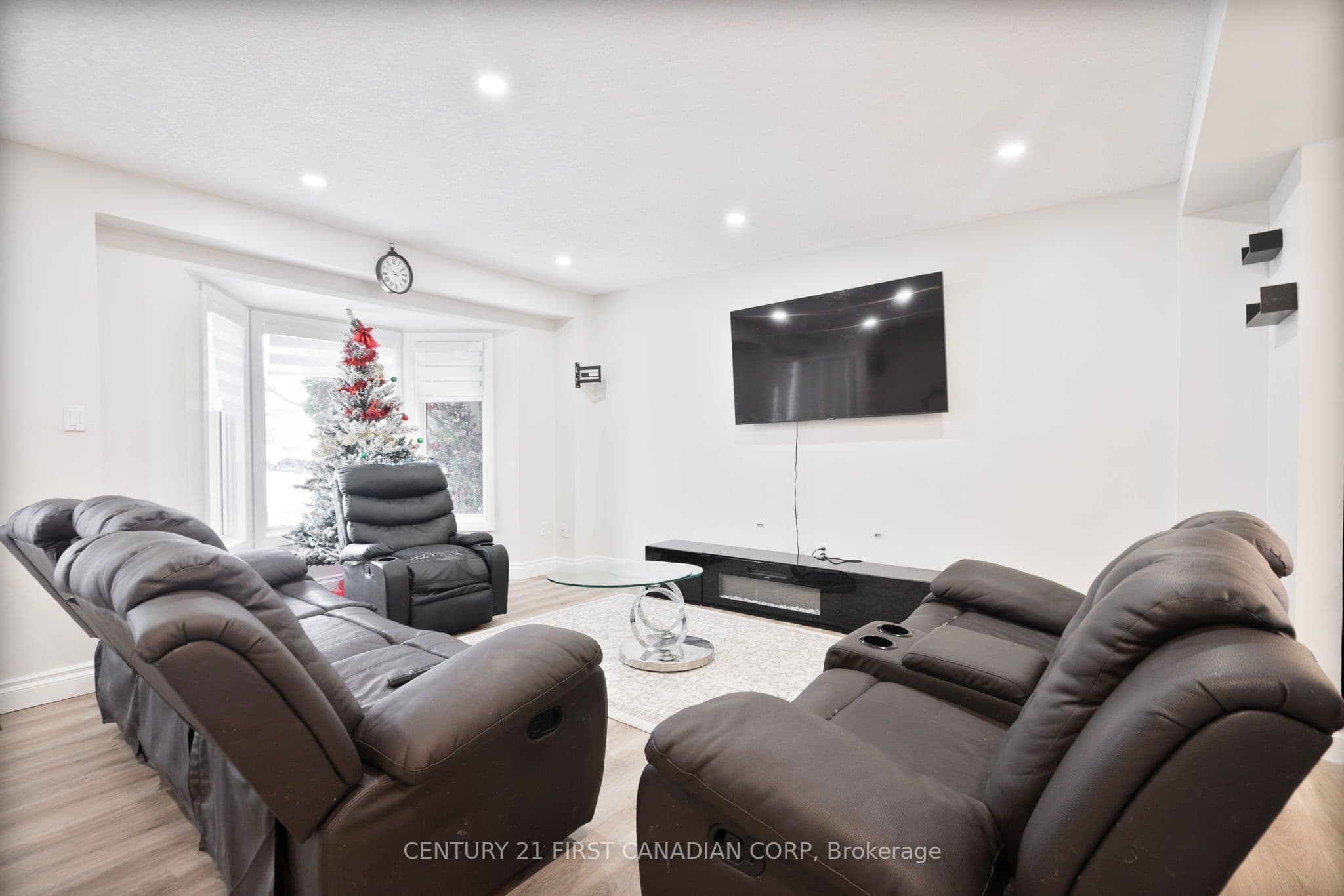 345 Banbury Crescent, London South, ON N5Z 4V1