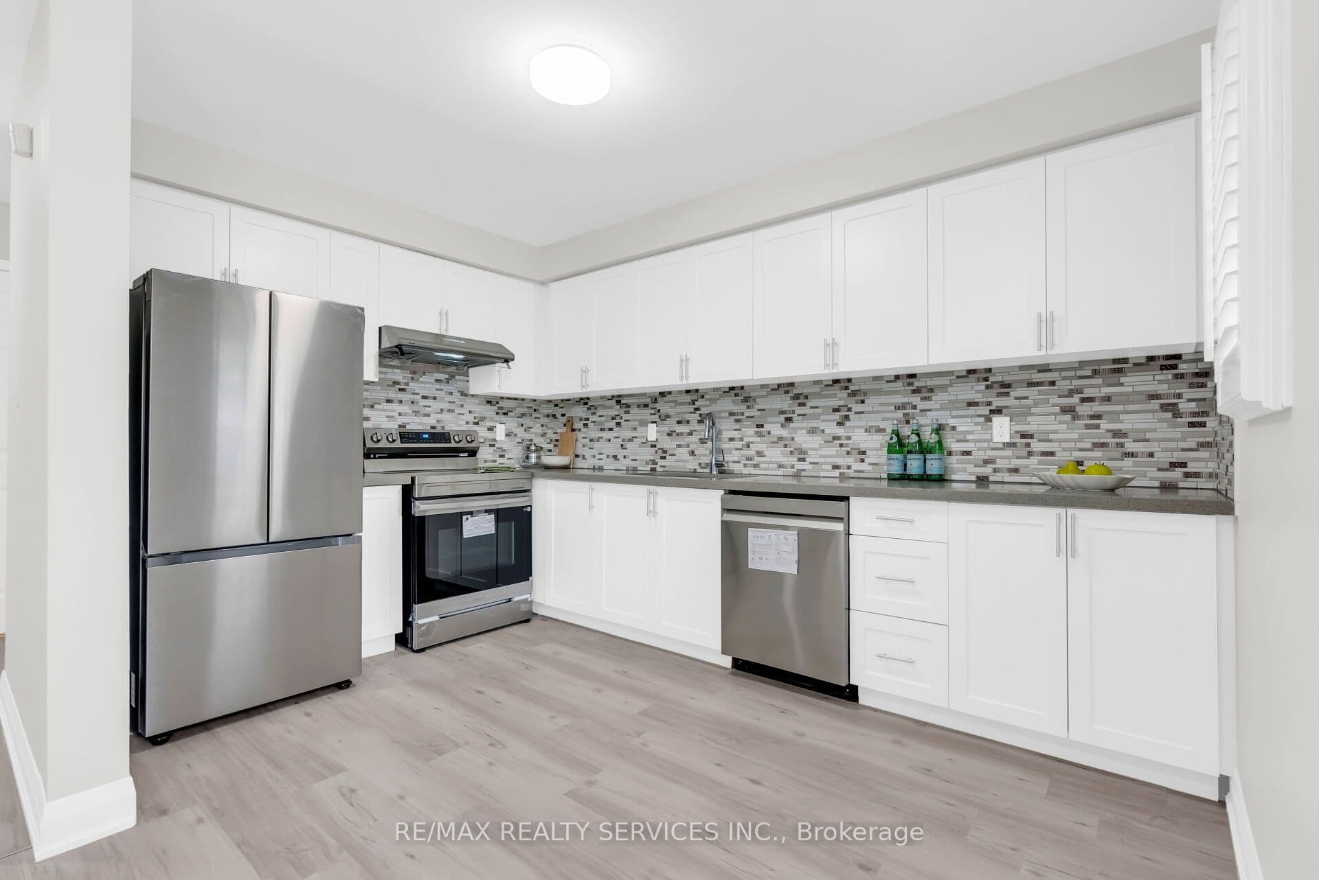 5110 Fairview Street 28, Burlington, ON L7L 7H6