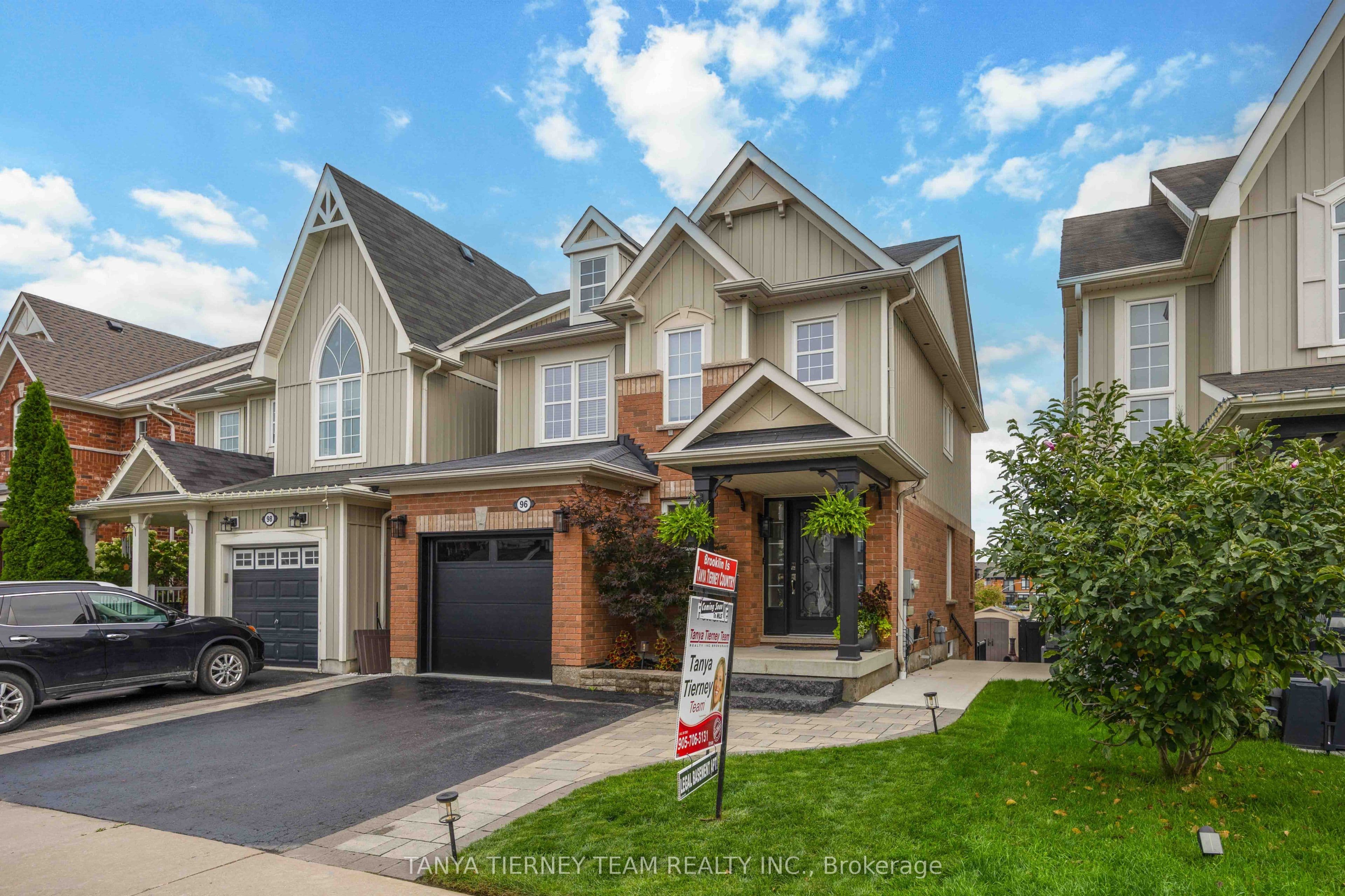 96 Mildenhall Place, Whitby, ON L1M 0E4