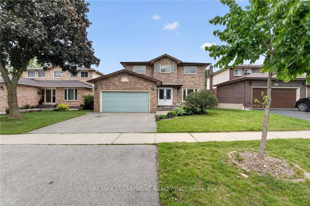 2450 Overton Drive N, Burlington, ON L7P 4B5