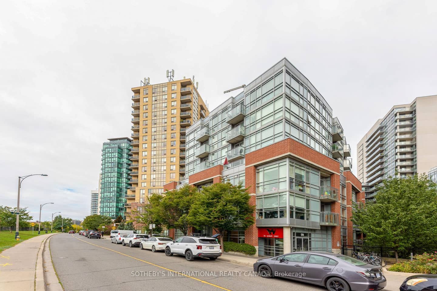 170 Sudbury Street 607, Toronto, ON M6J 0A1