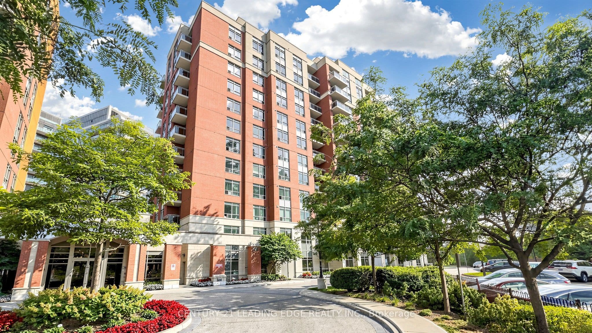 75 King William Crescent LPH5, Richmond Hill, ON L4B 0C1