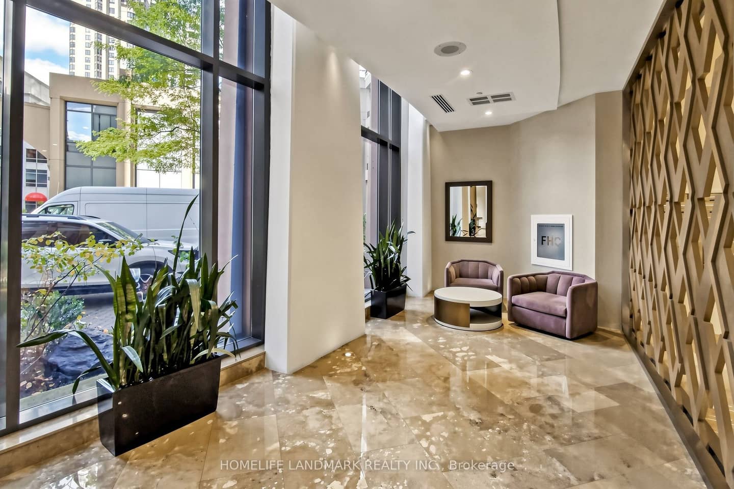 15 Northtown Way 220, Toronto, ON M2N 7A2