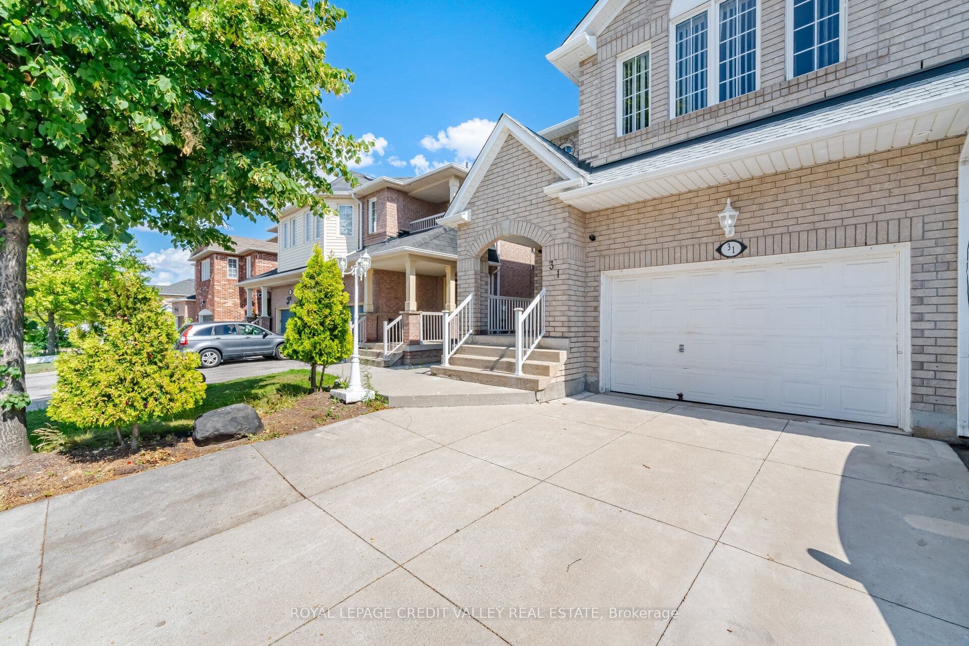 31 Capistro Street, Brampton, ON L7A 3H6