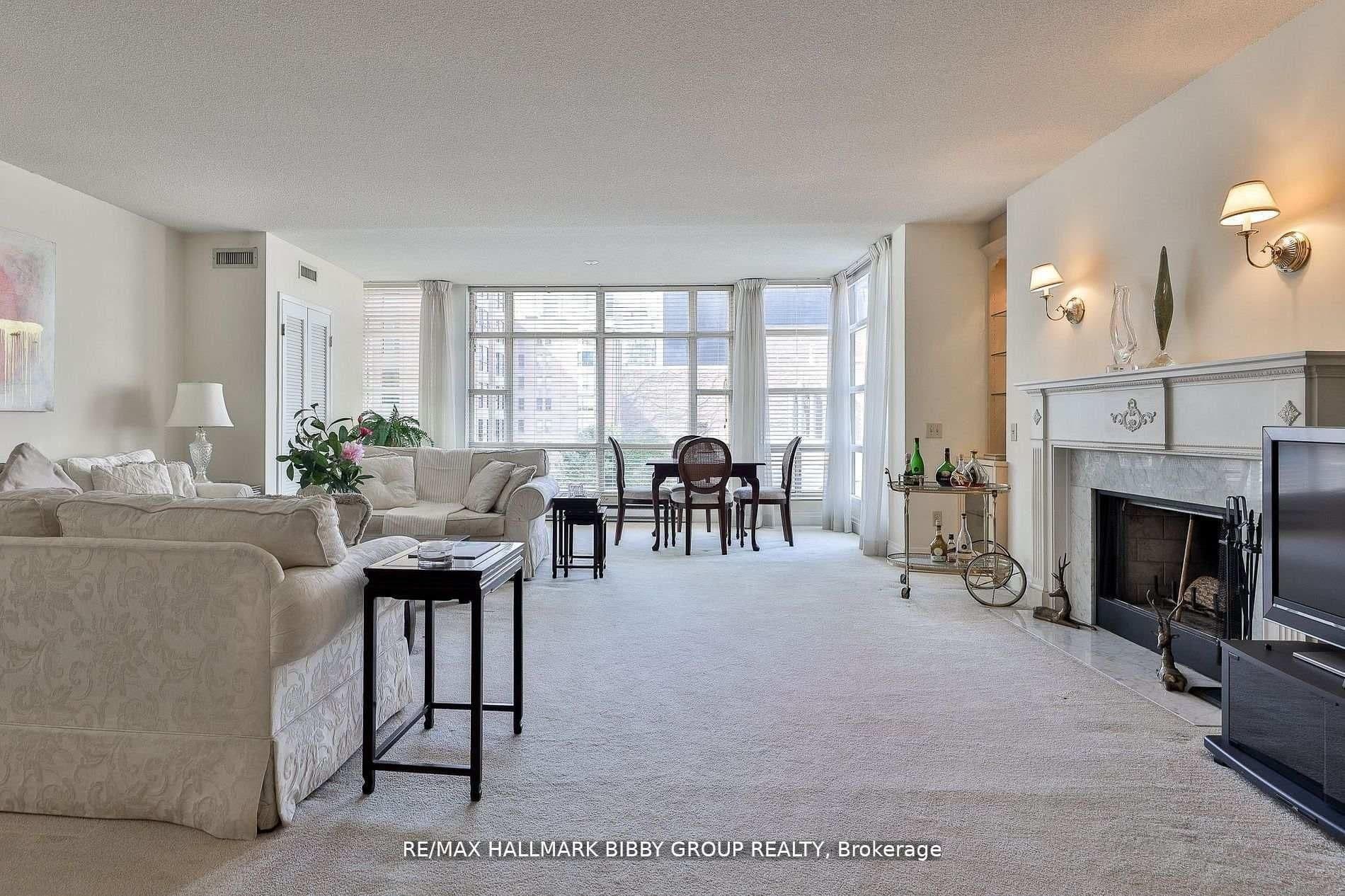 159 Frederick Street 601, Toronto, ON M5A 4P1
