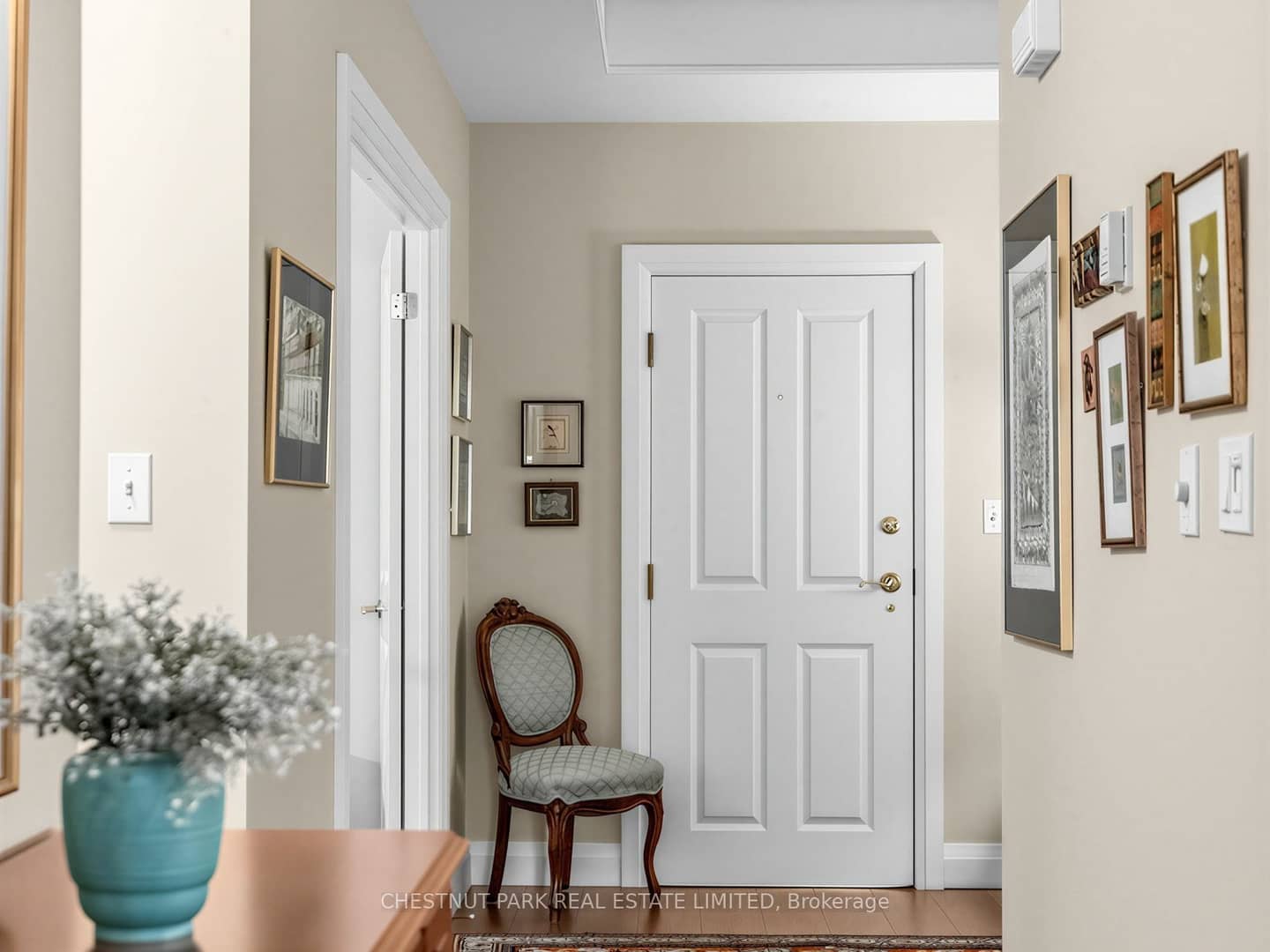 21 Shaftesbury Avenue 104, Toronto, ON M4T 3B4
