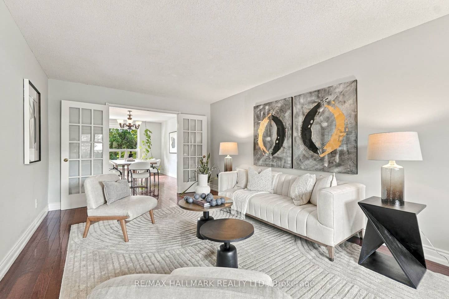 1246 Winterbourne Drive, Oakville, ON L6J 7G2