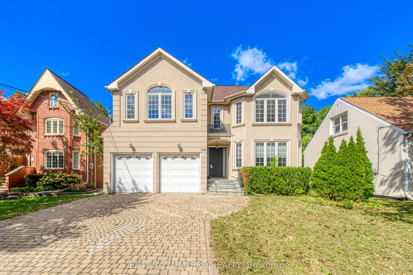 238 Poyntz Avenue, Toronto, ON M2N 1J7
