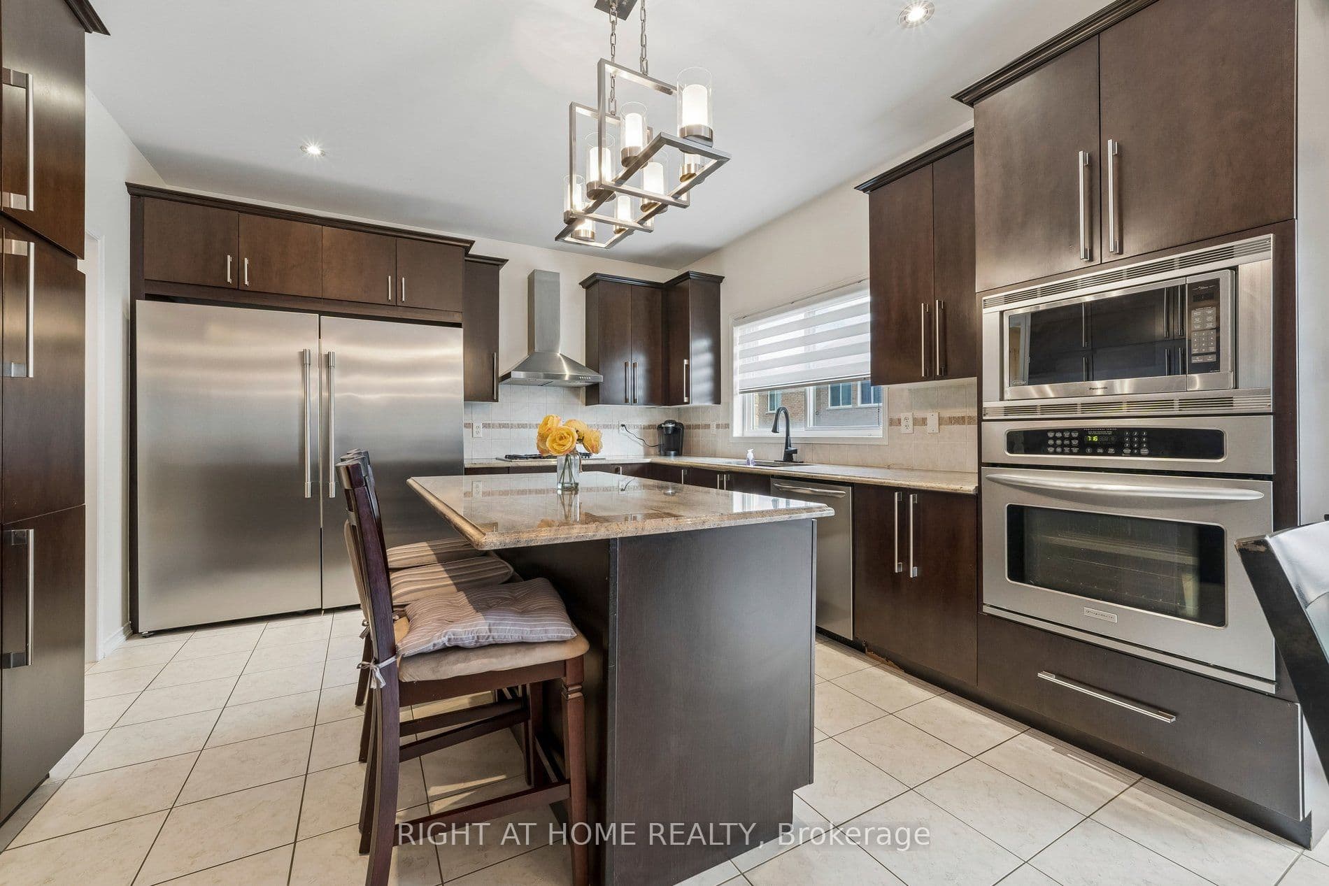 13 Weston Crescent, Ajax, ON L1T 0C7