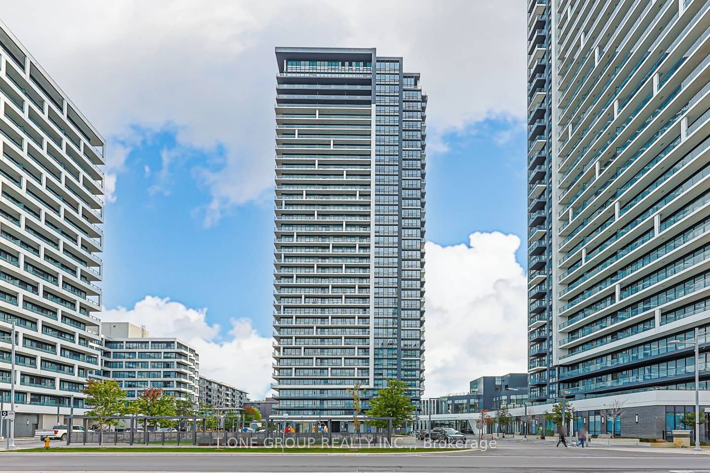 18 Water Walk Drive 2308, Markham, ON L3R 6L5