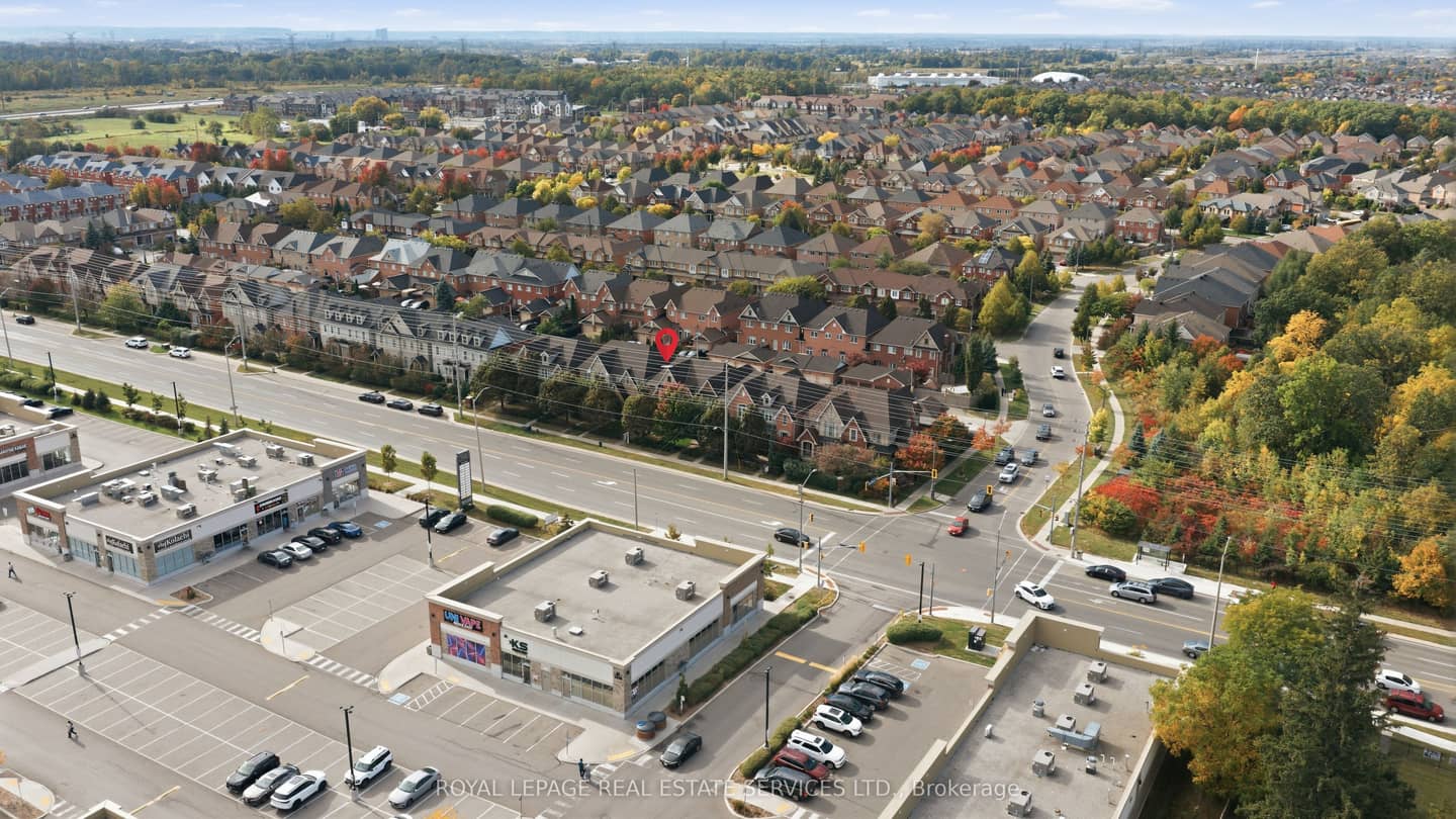 3891 Eglinton Avenue W Eglinton A, Mississauga, ON L5M 7Z7