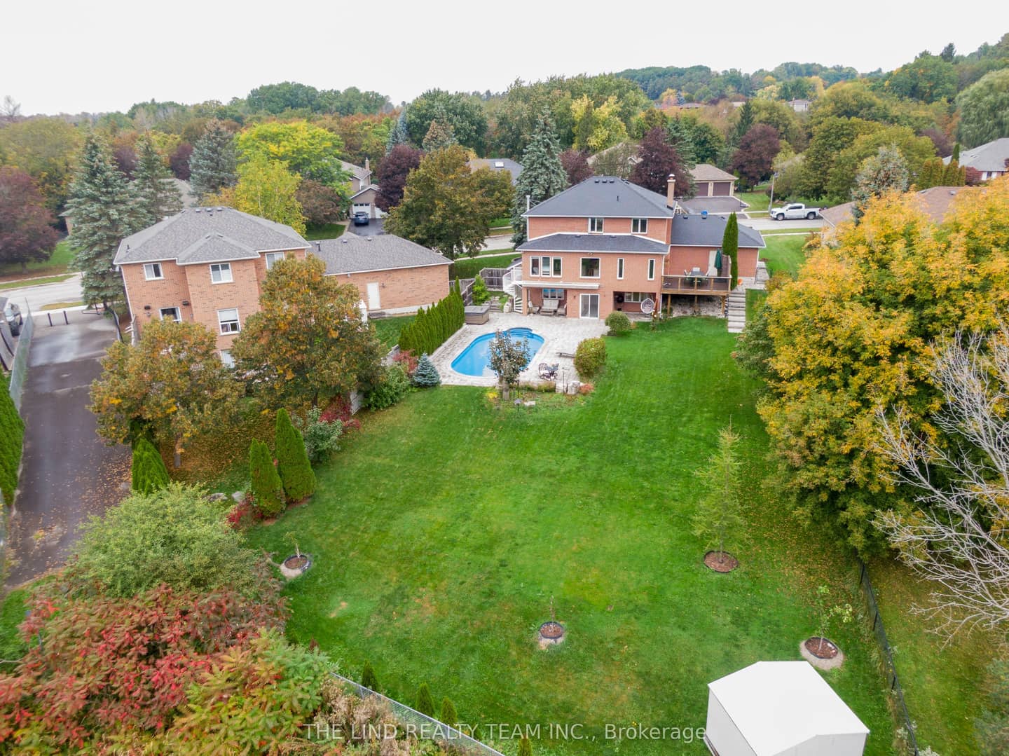 97 Thompson Drive, East Gwillimbury, ON L9N 1E2