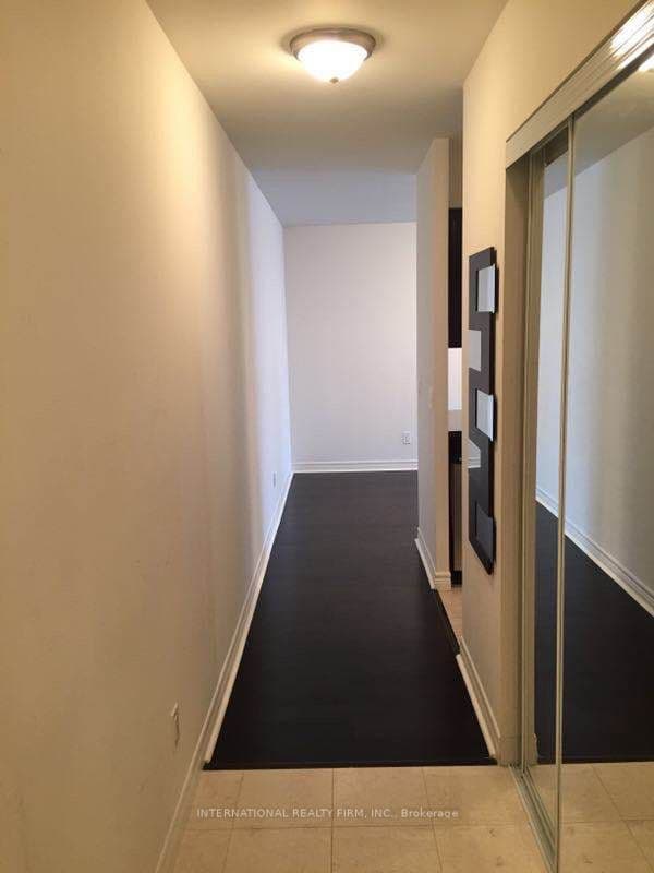70 Town Centre Court 3209, Toronto, ON M1P 0B2