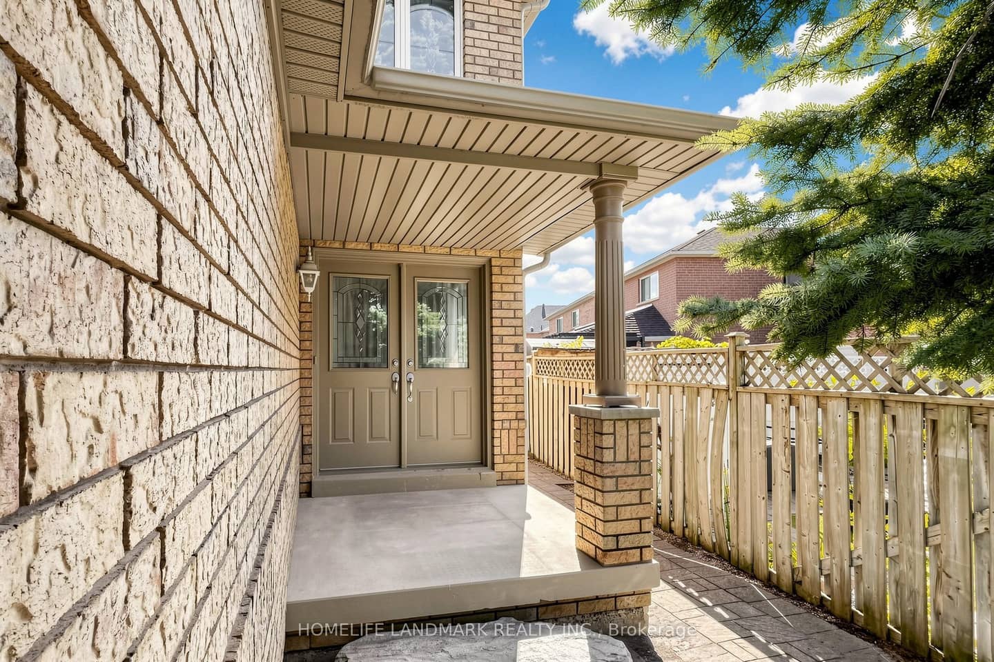 183 Freemont Street, Vaughan, ON L4K 5H6