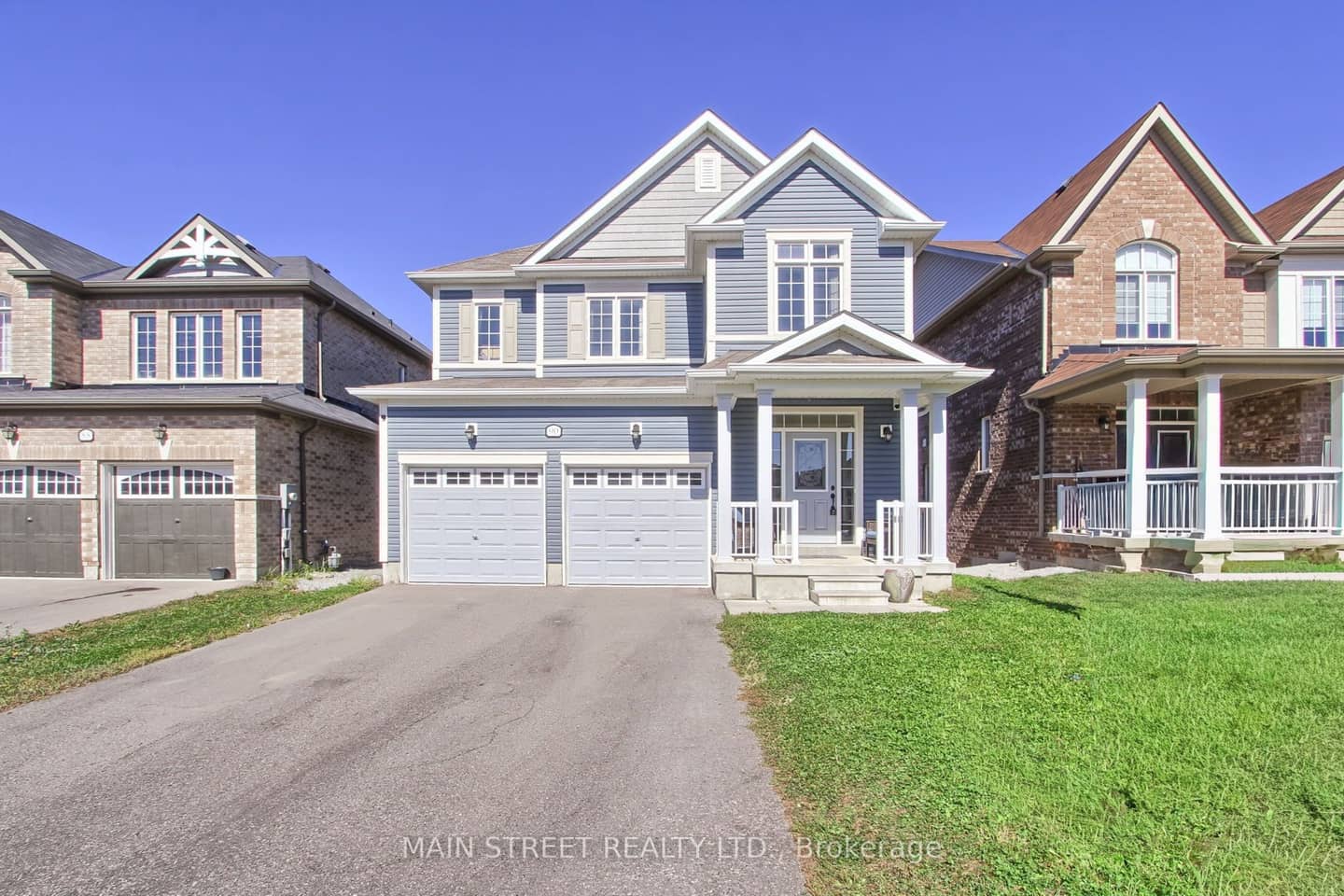 90 Kingknoll Crescent, Georgina, ON L4P 0H8