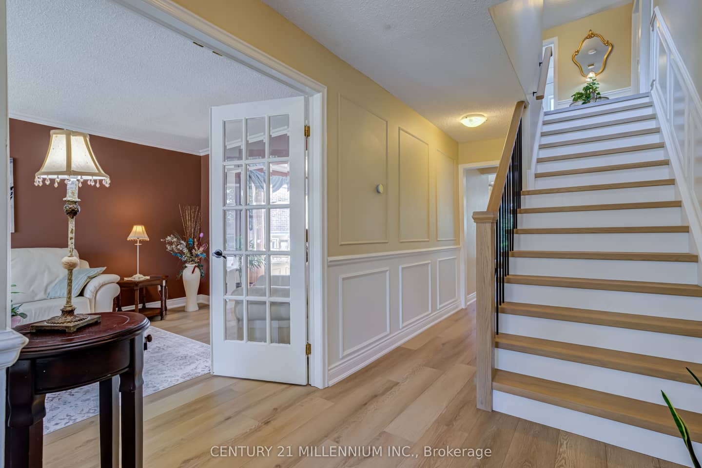 126 Elgin Drive, Brampton, ON L6Y 2E8