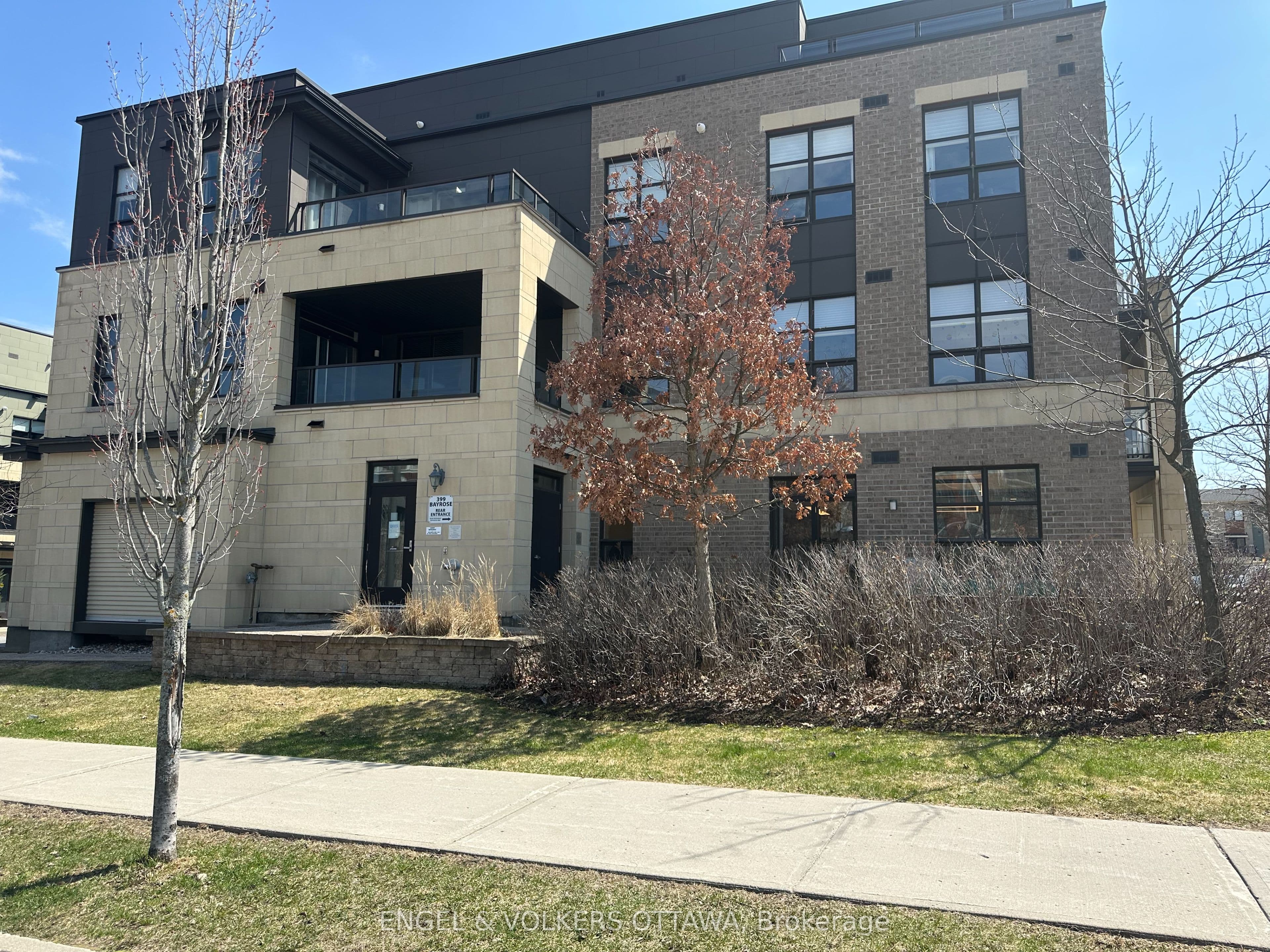 399 W Bayrose Drive W 401, Barrhaven, ON K2J 5W3