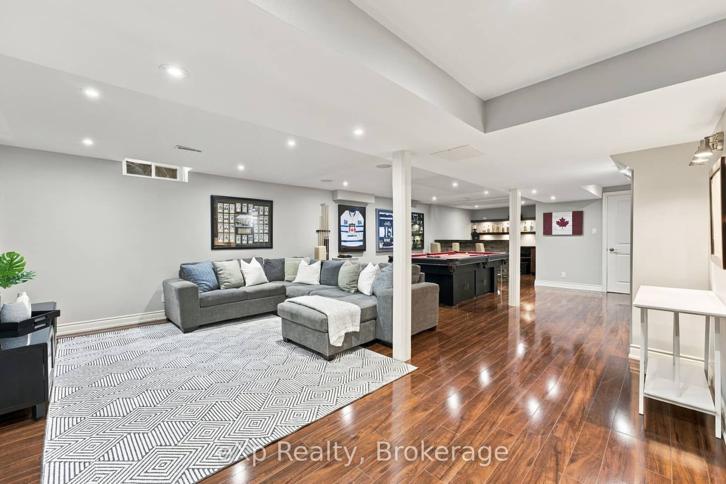 237 Lake Driveway W, Ajax, ON L1S 5B1