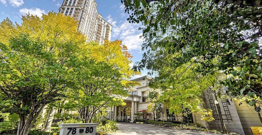 78 Harrison Garden Boulevard 103, Toronto, ON M2N 7E2
