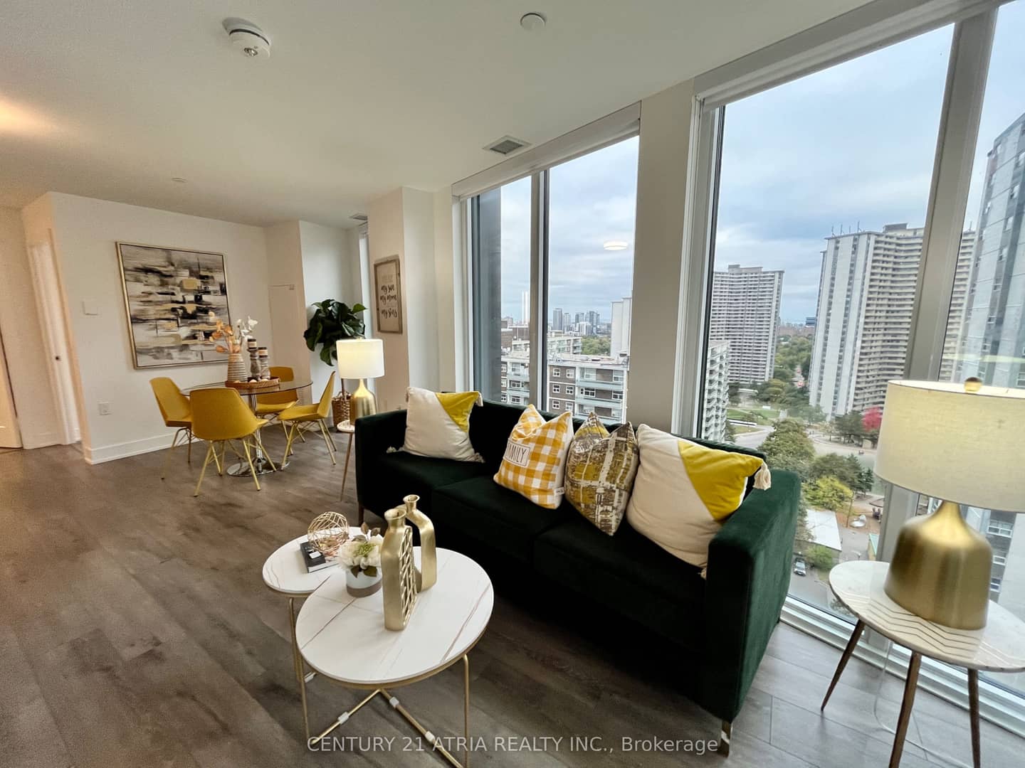 575 Bloor Street E 1608, Toronto, ON M4W 0B2
